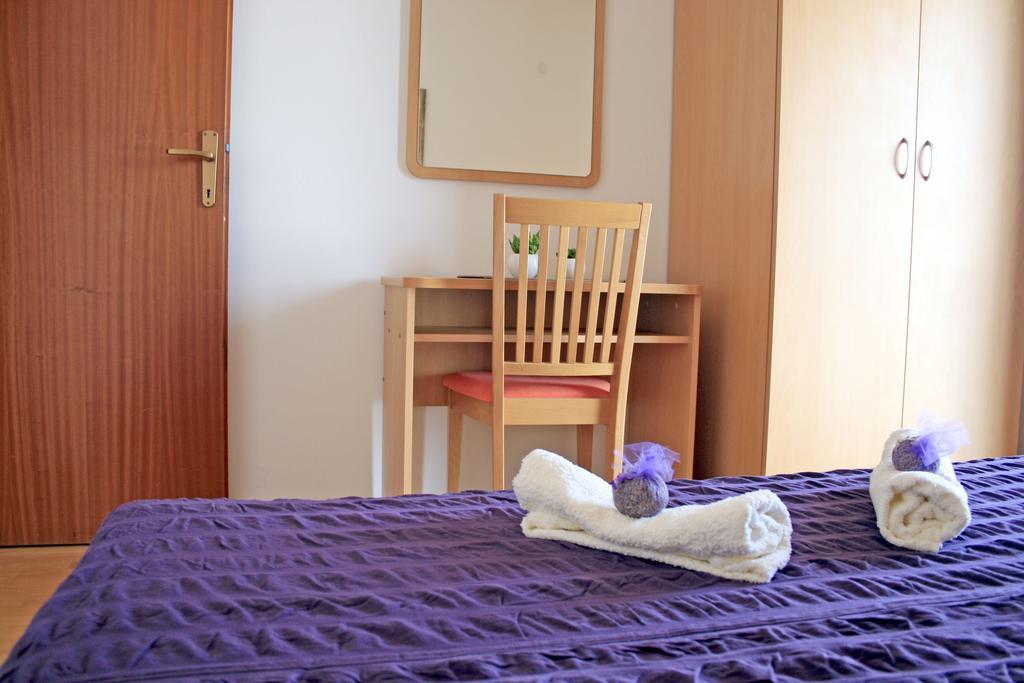 Apartments Villa Zvonimir Slatine Ruang foto